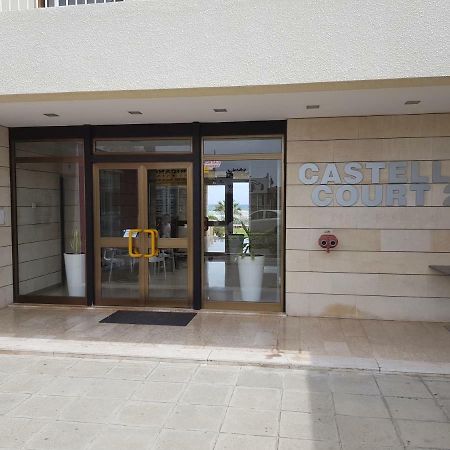 Haig'S Dream Flat On The Beach Larnaca Esterno foto